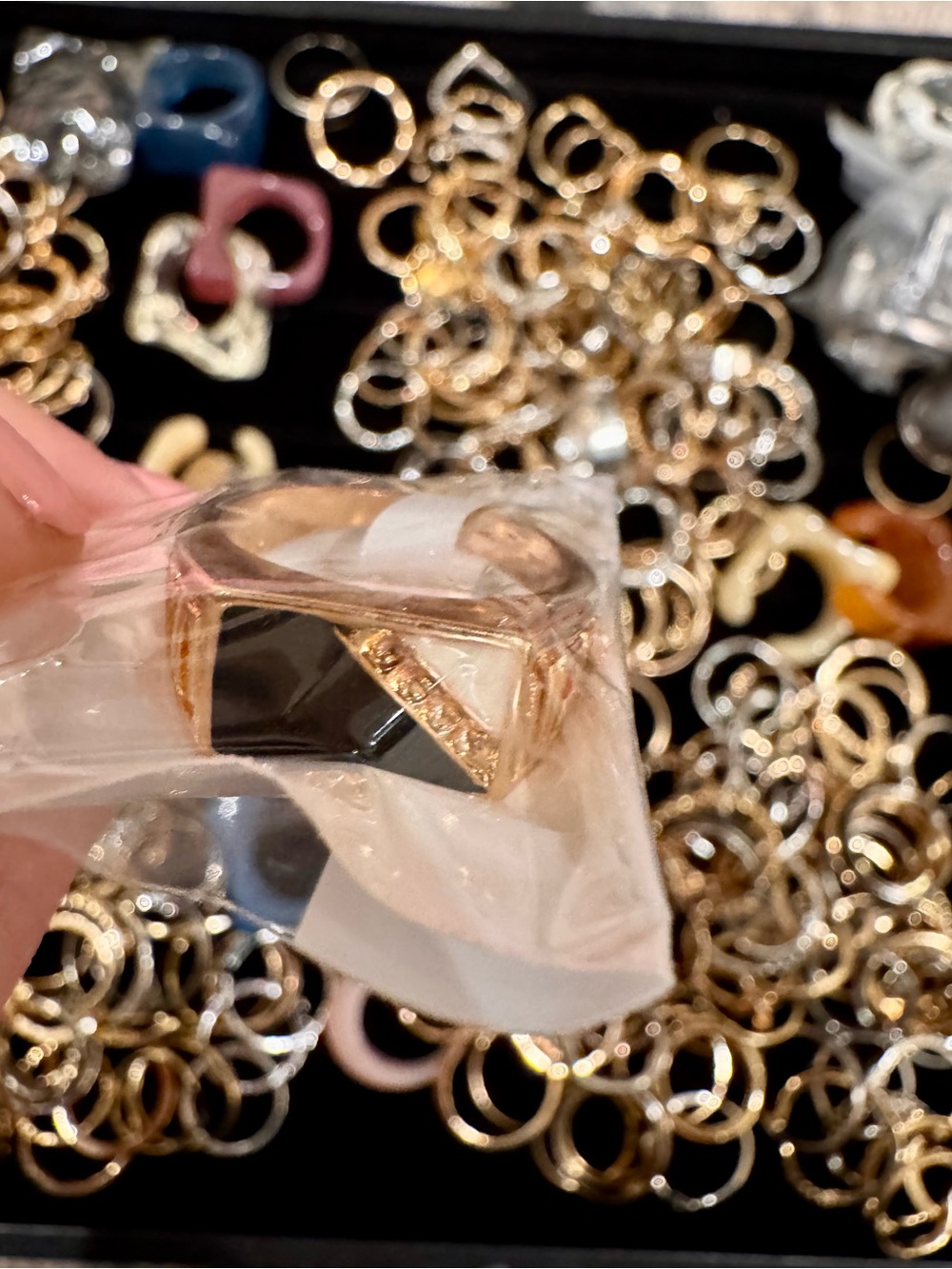 500 Fashion Rings 💍 Mystery Lot | **Dainty Rings - Sizes Mostly 5-8** - Picture 5 of 9